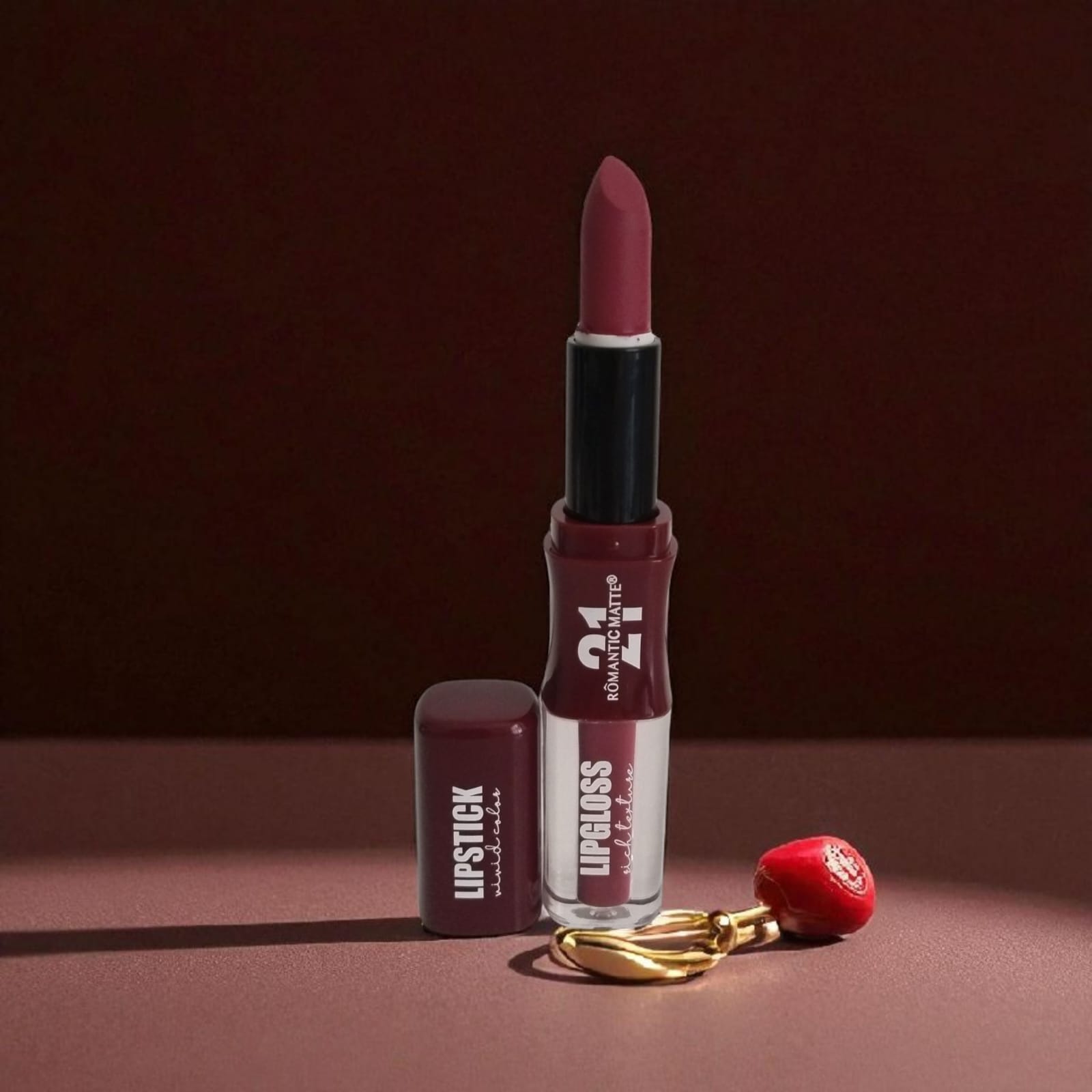 ROMANTIC MATTE LIPGLOSS+ LIPSTICK (2'Sİ 1 ARADA Dudak parlatıcı+Mat Ruj)